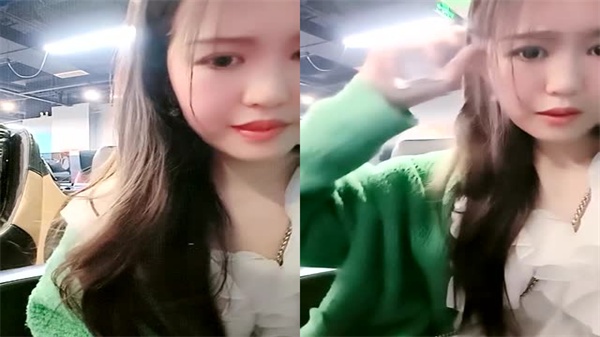 苗条平胸马尾骚货高跟鞋淫语挑逗,卖场公测近距自慰特写!浪叫扣穴喷水实录
