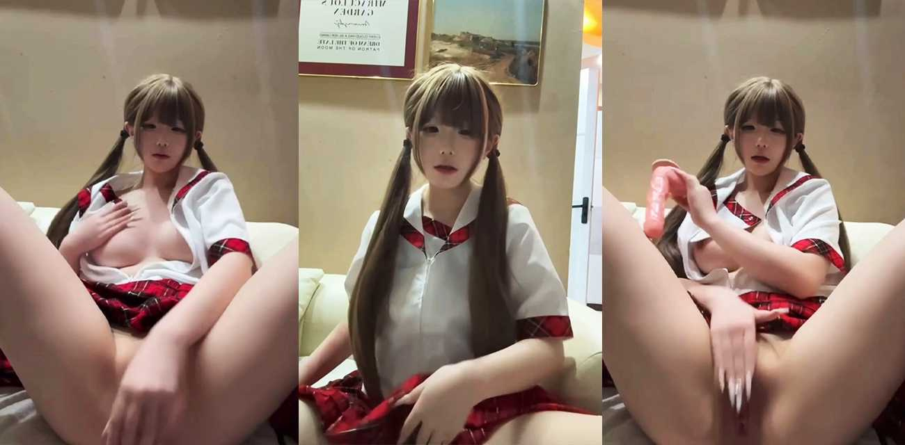 萝莉福利姬【饱饱咪】自慰新作,双马尾JK少女白嫩爆乳奶浪翻涌,玩假屌狂插蜜穴青春火辣反差拉满