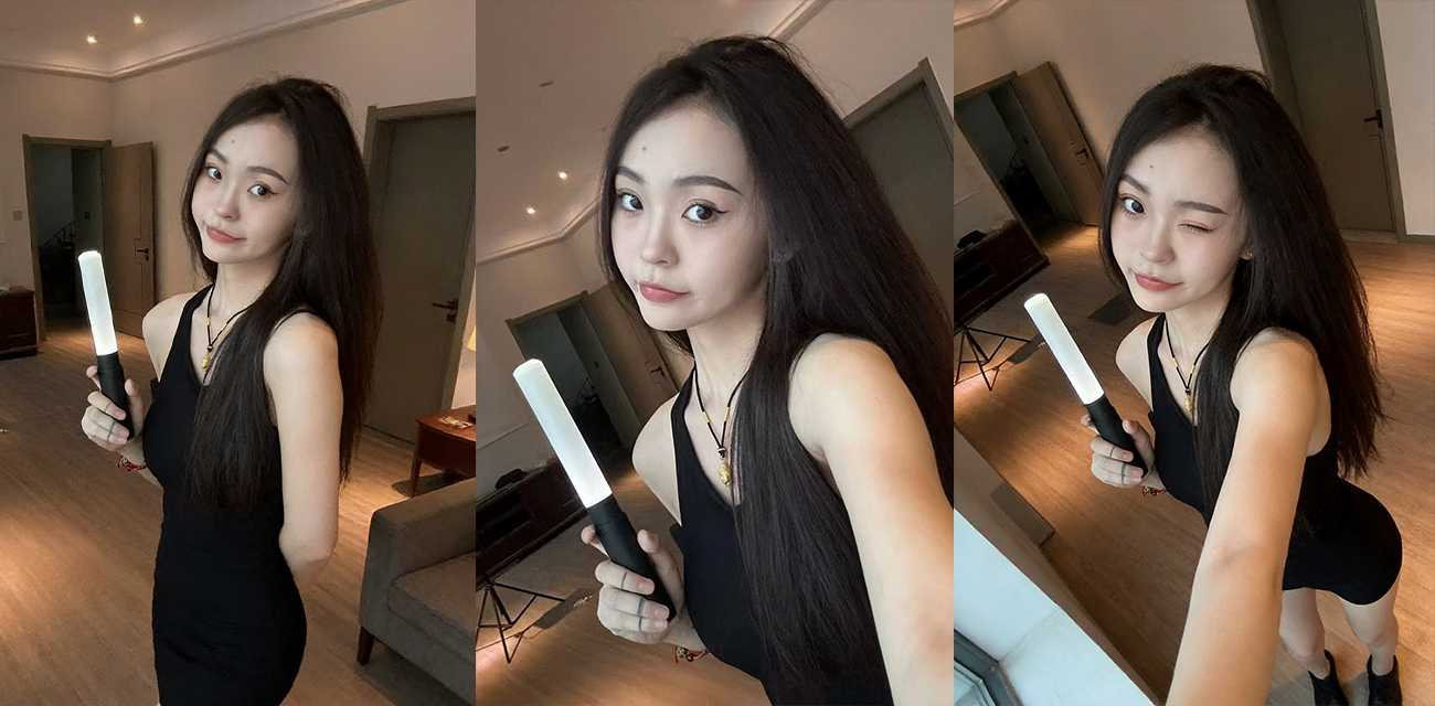 江西九江骚浪小美女【林希希】被金主包养玩掰逼揉穴,露脸对镜被后入狂操水嫩小穴粉肉翻飞