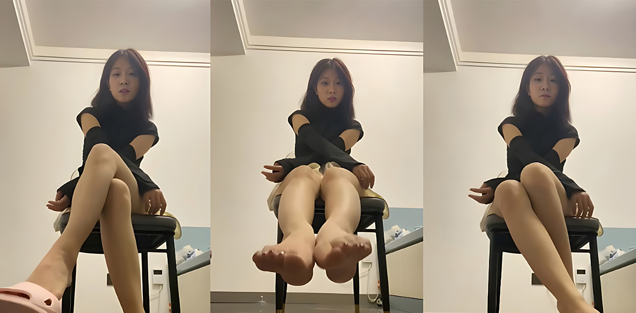 廊坊交大小美女【顾朵】拍淫片捞金梦破碎,遭甜言利诱哄骗全裸露脸发骚,校园母狗耻辱瞬间疯传